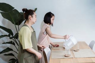 Carafe d'eau au restaurant : gratuite, payante ou refusée ?